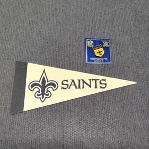 New Orleans Saints Pennant Flag & NFL Team Trading Pin Collectible Memorabilia